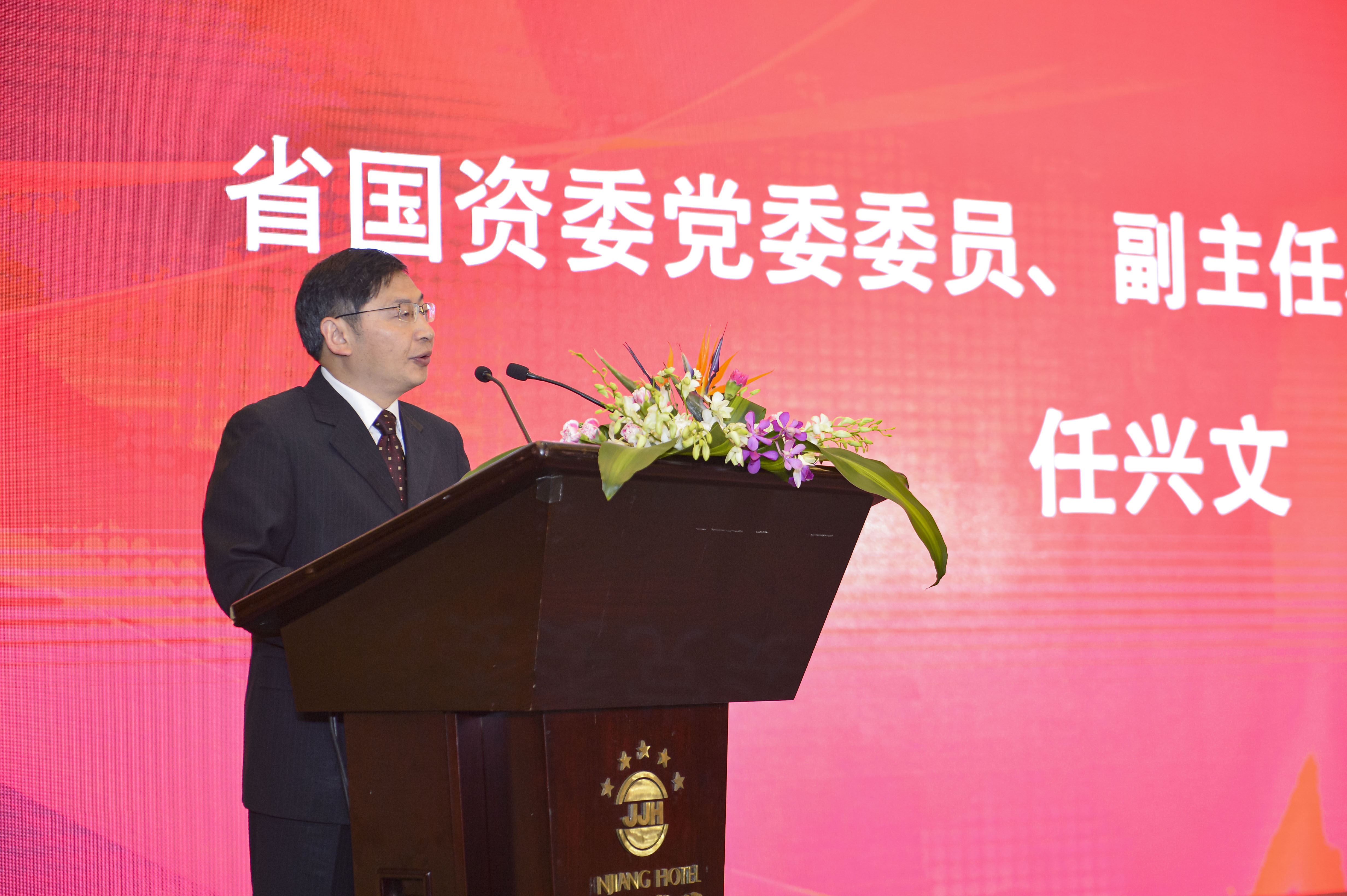 华亿平台,宏明日望,株洲电子科技,湖南电容器,株洲电容器,电容器